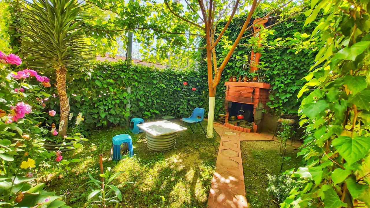 Guest House Pogradeci Экстерьер фото